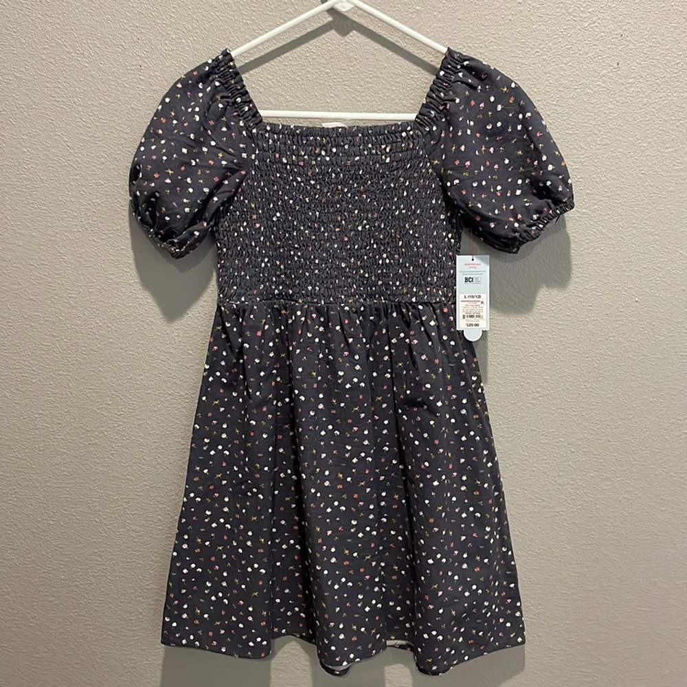 NWT Girls floral smocked dress